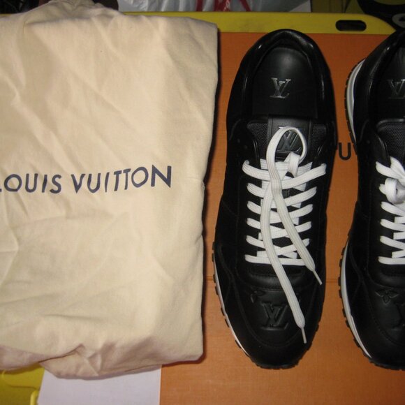 Louis Vuitton Run Away Sneakers size 11.5 - Picture 2 of 6